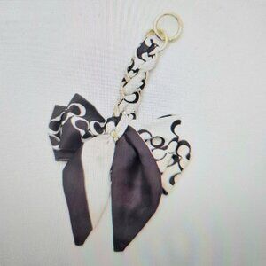 Handbag Purse Handle Strap Fabric Braided Bow Charm 'C' - Gold Tone Hardware